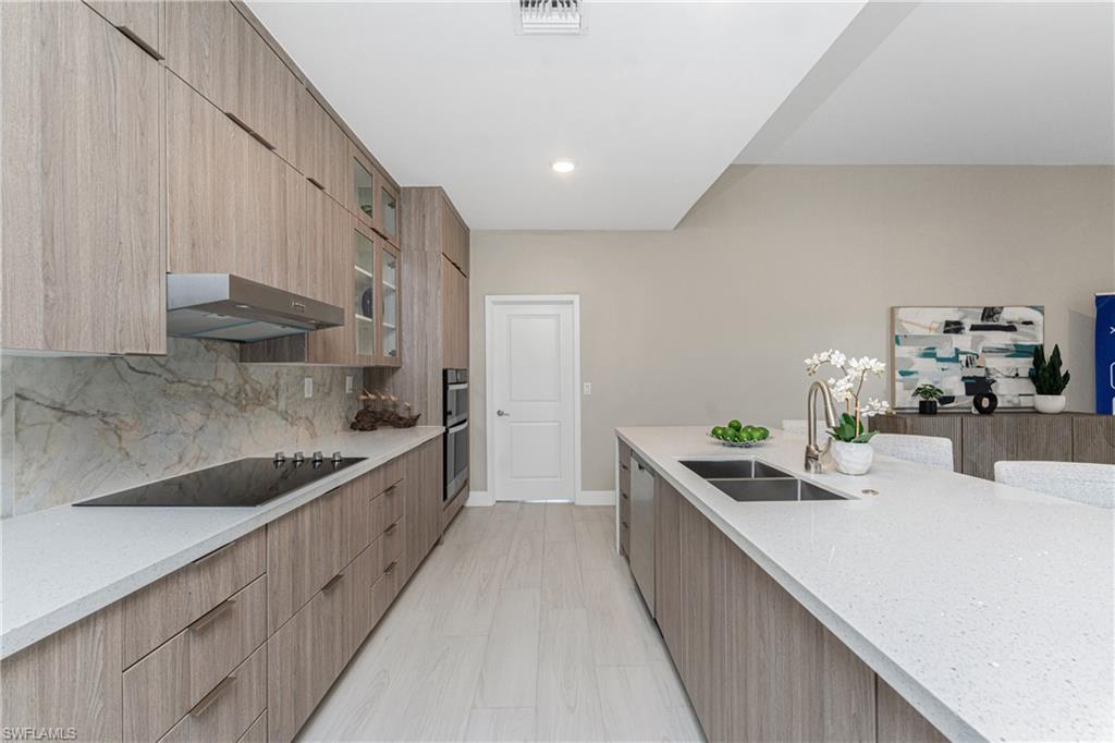 16210 Cape Horn Blvd Property Photo 8