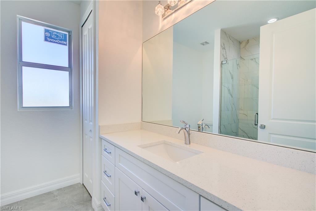 2373 Nw 38th Ave Property Photo 14