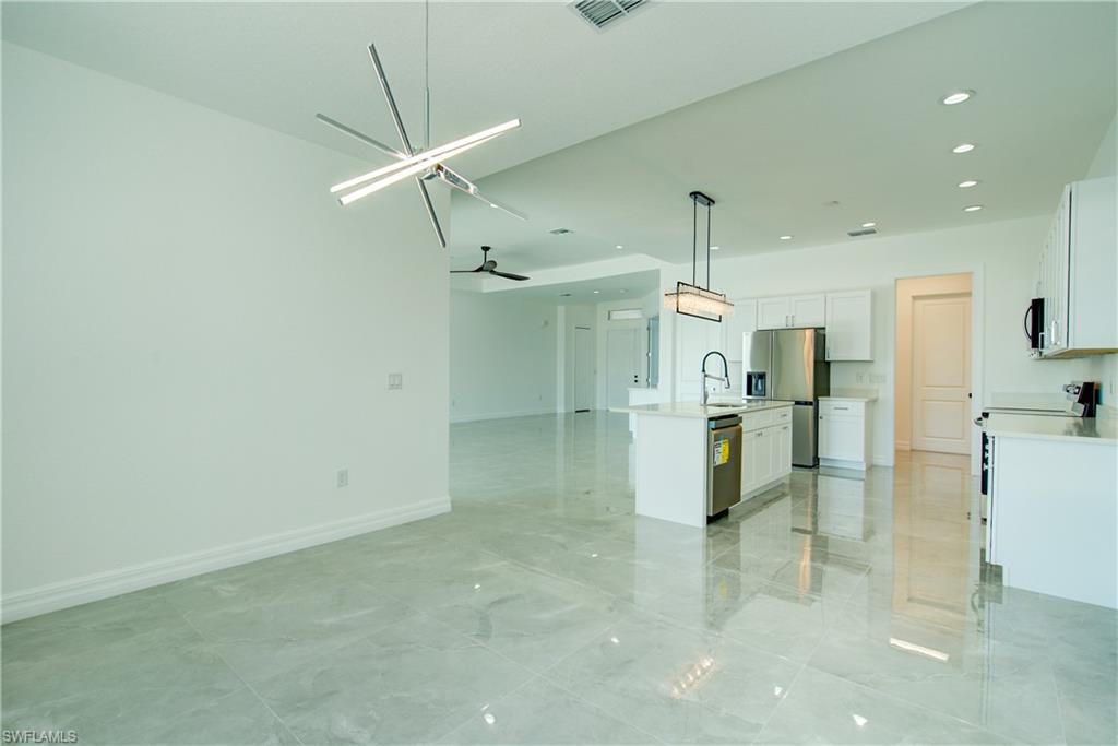 2373 Nw 38th Ave Property Photo 46