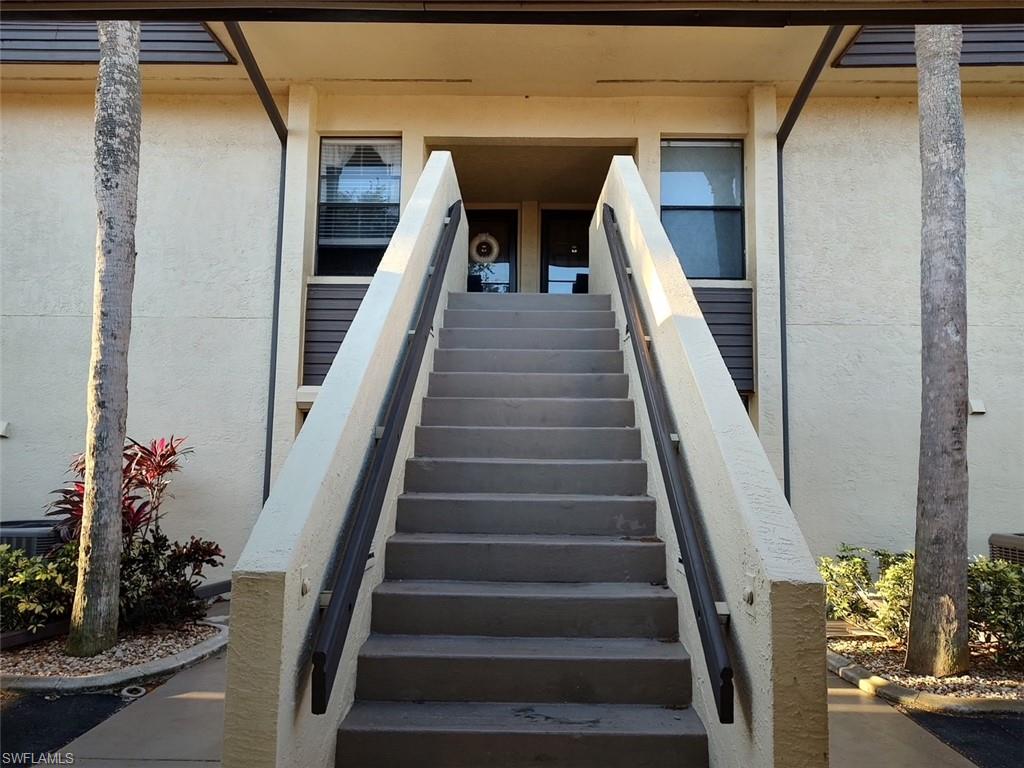5870 Trailwinds Dr # 614 Property Photo