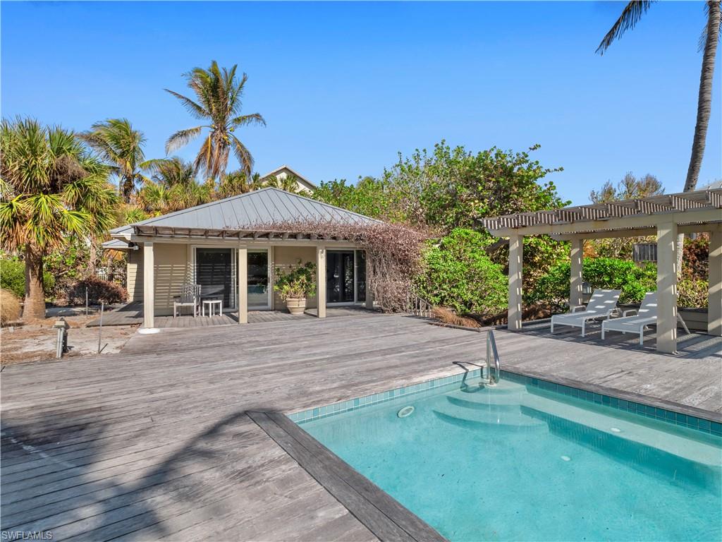 16530 Captiva Dr Property Photo 36