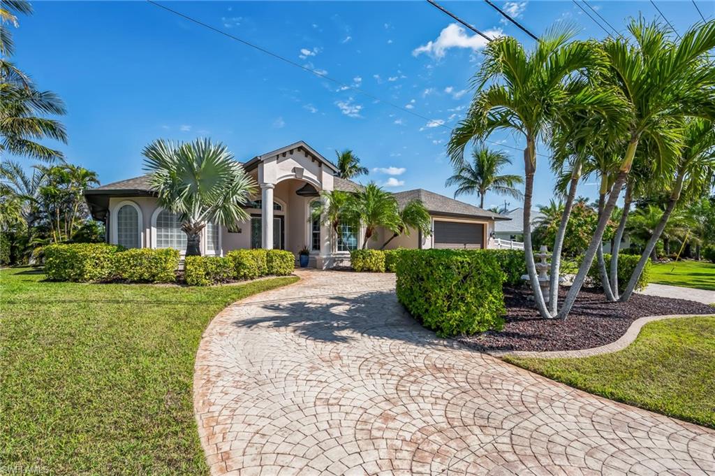 Golf Middle School Real Estate Listings Main Image