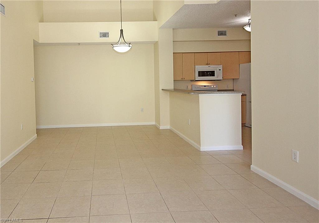 1160 Reserve Way # 305 Property Photo 4