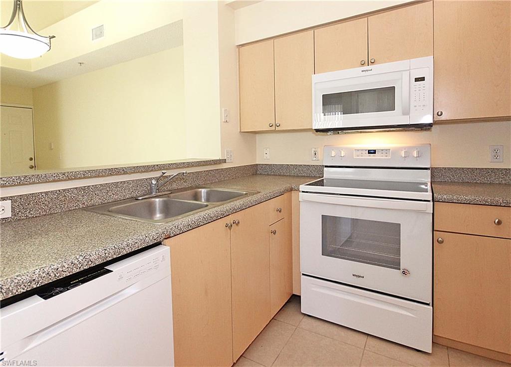1160 Reserve Way # 305 Property Photo 5