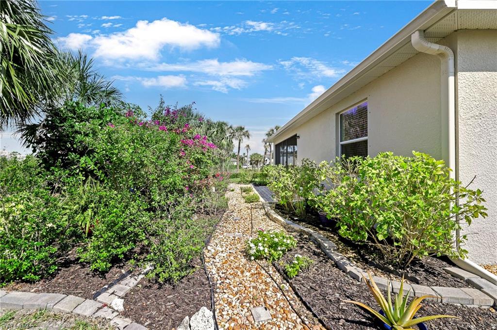 9715 Mirada Blvd Property Photo 26