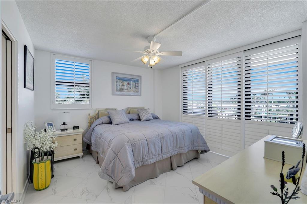 180 Seaview Ct # 400 Property Photo 15