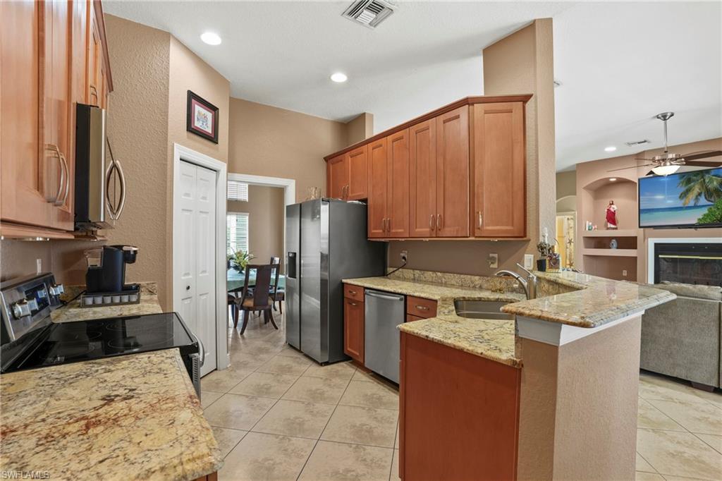 1333 Sw 8th Pl Property Photo 14