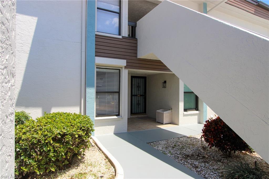 5770 Trailwinds Dr # 213 Property Photo 3