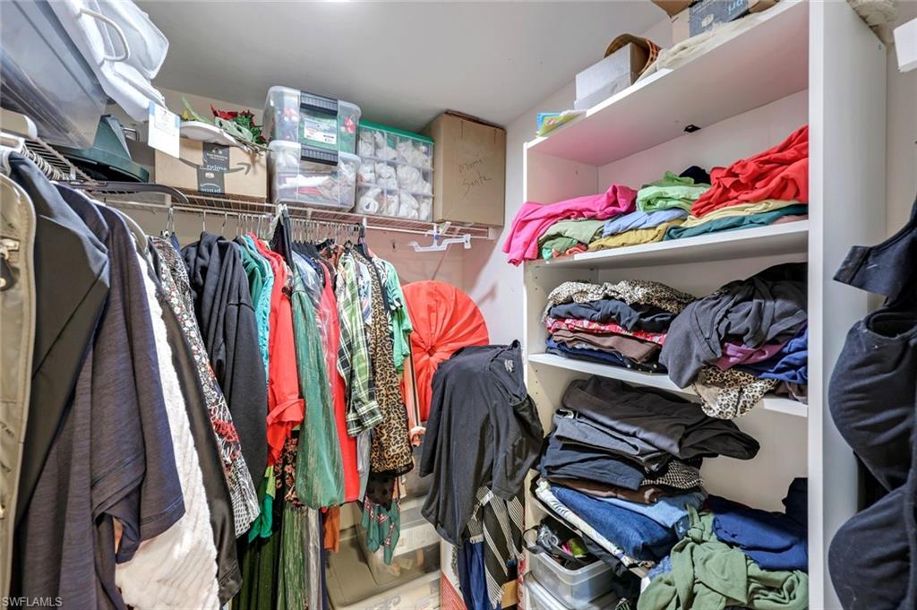 5770 Trailwinds Dr # 213 Property Photo 25