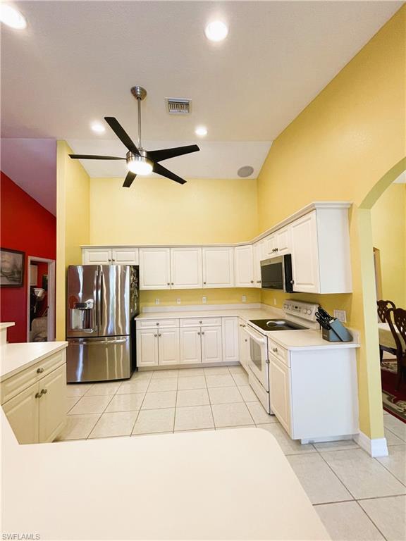 144 Carlisle Ave S Property Photo 11