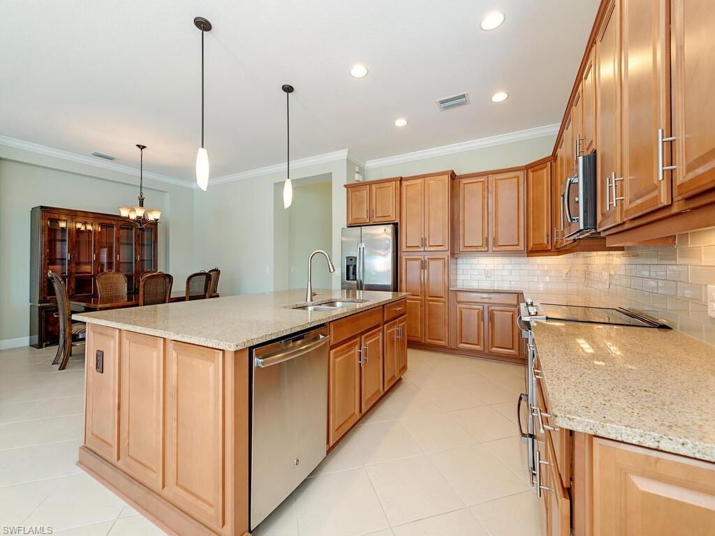 9308 Isla Bella Cir Property Photo 9