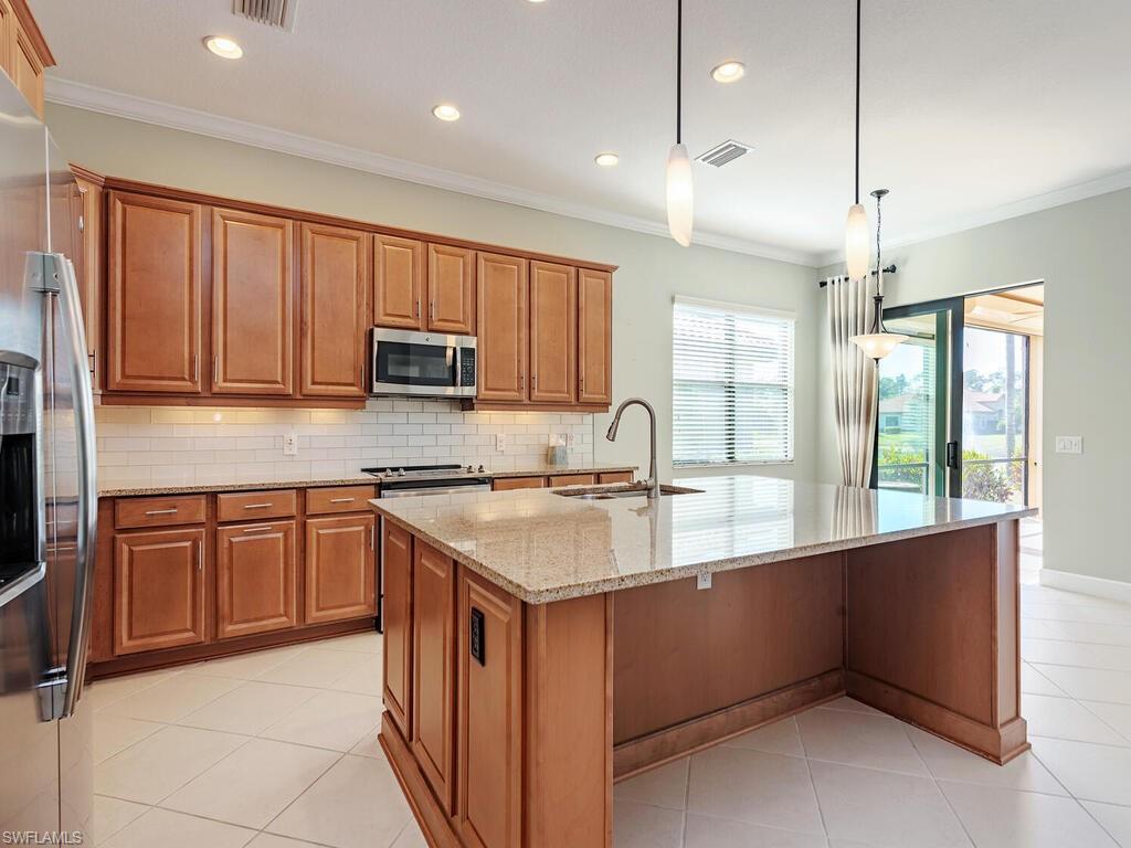 9308 Isla Bella Cir Property Photo 10