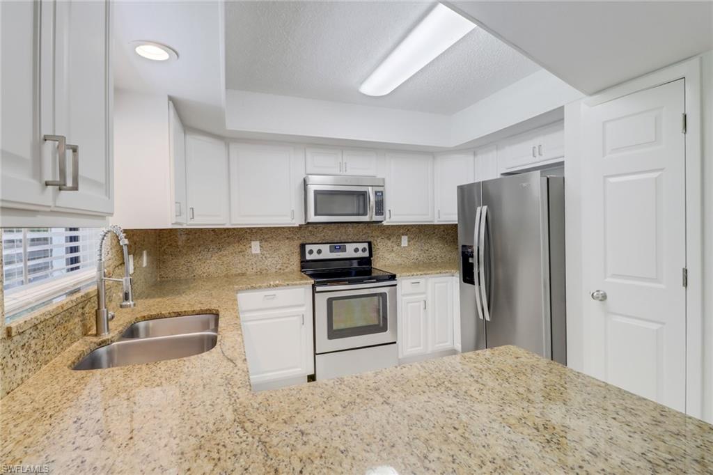 1253 Granada Blvd Property Photo 8