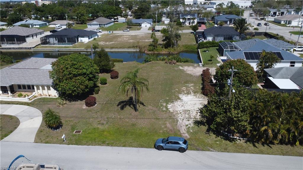 1907 Ne 5th Ter Property Photo 4