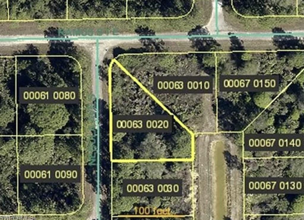 209 Nebula Ave S Property Photo 2