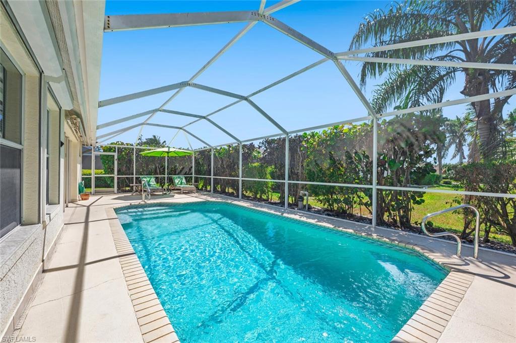 22175 Seashore CIR Property Photo 1