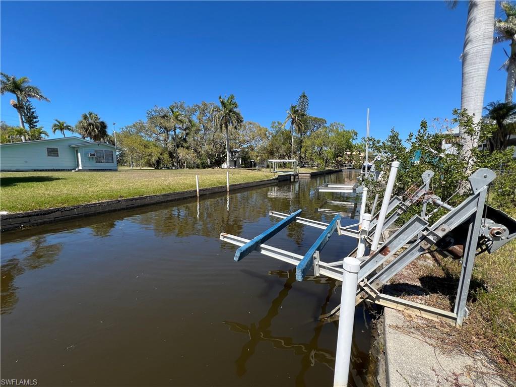 27575 Tarpon WAY Property Photo 1