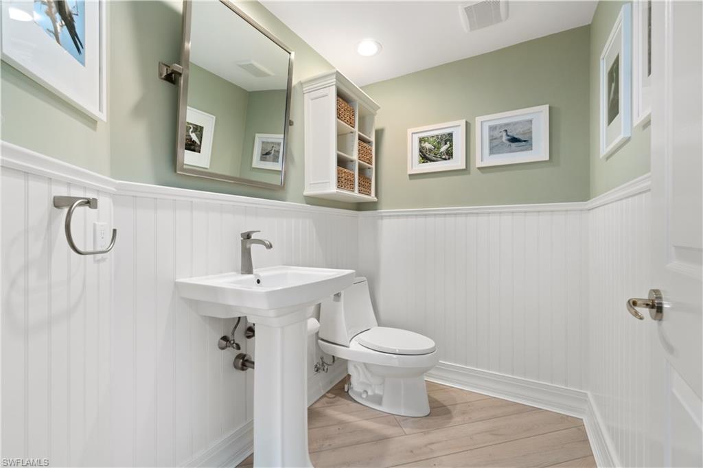 445 Dockside Dr # A901 Property Photo 32