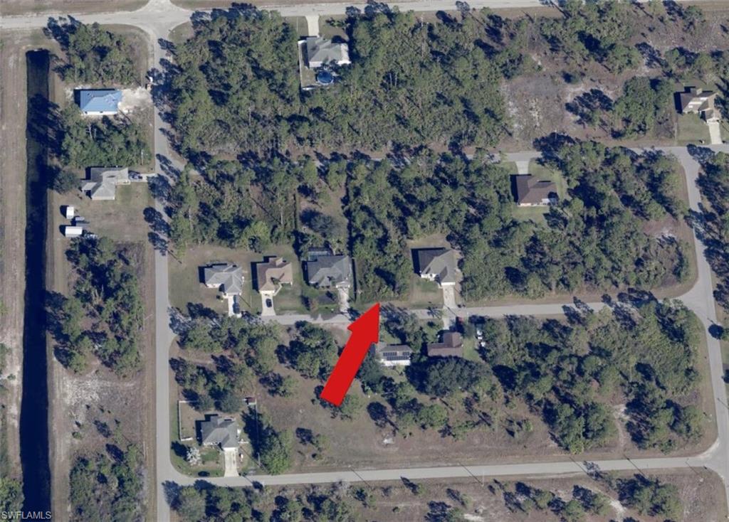 1113 Enrique St E Property Photo 3