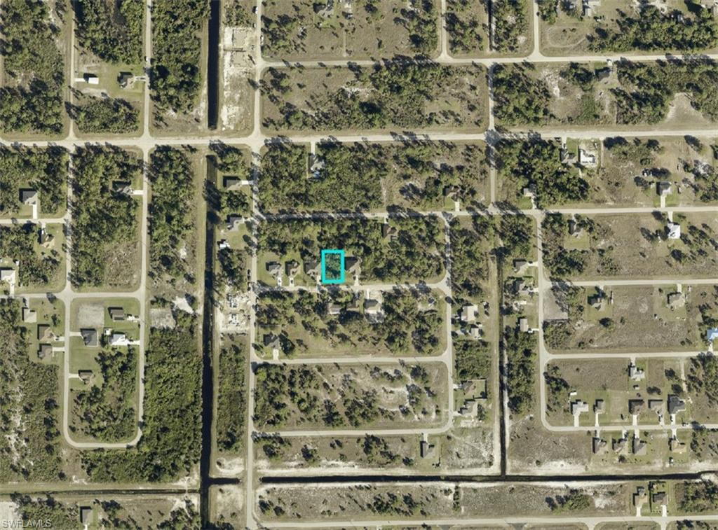1113 Enrique St E Property Photo 5
