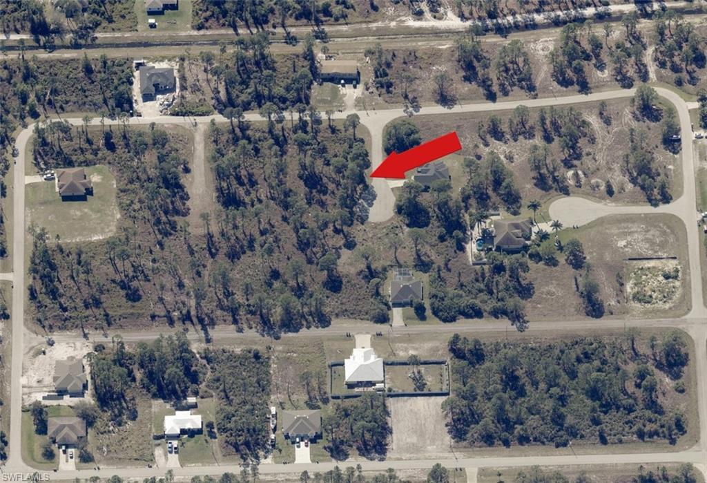 819 Drum Ct Property Photo 5