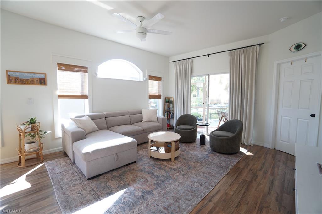 10740 Pearl Bay Cir Property Photo 13