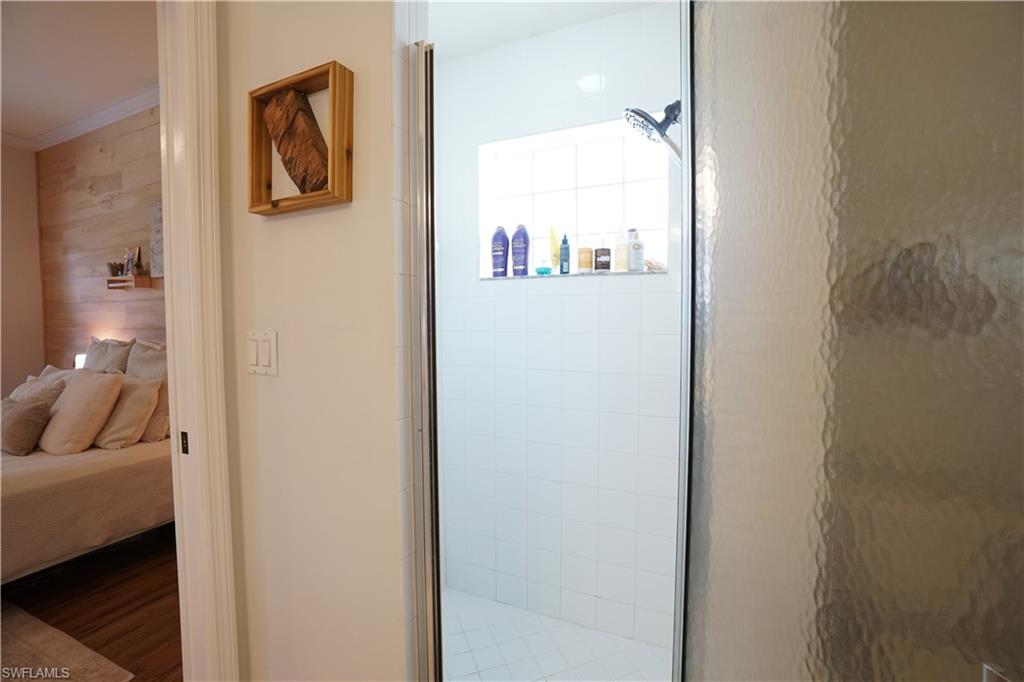 10740 Pearl Bay Cir Property Photo 42