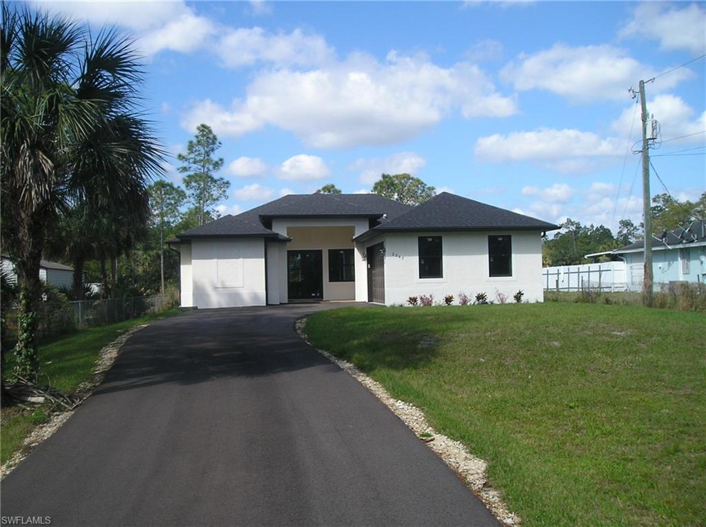 2347 Desoto Blvd S Property Photo 2
