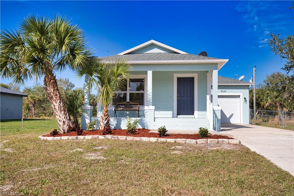 7137 Rison St Property Photo