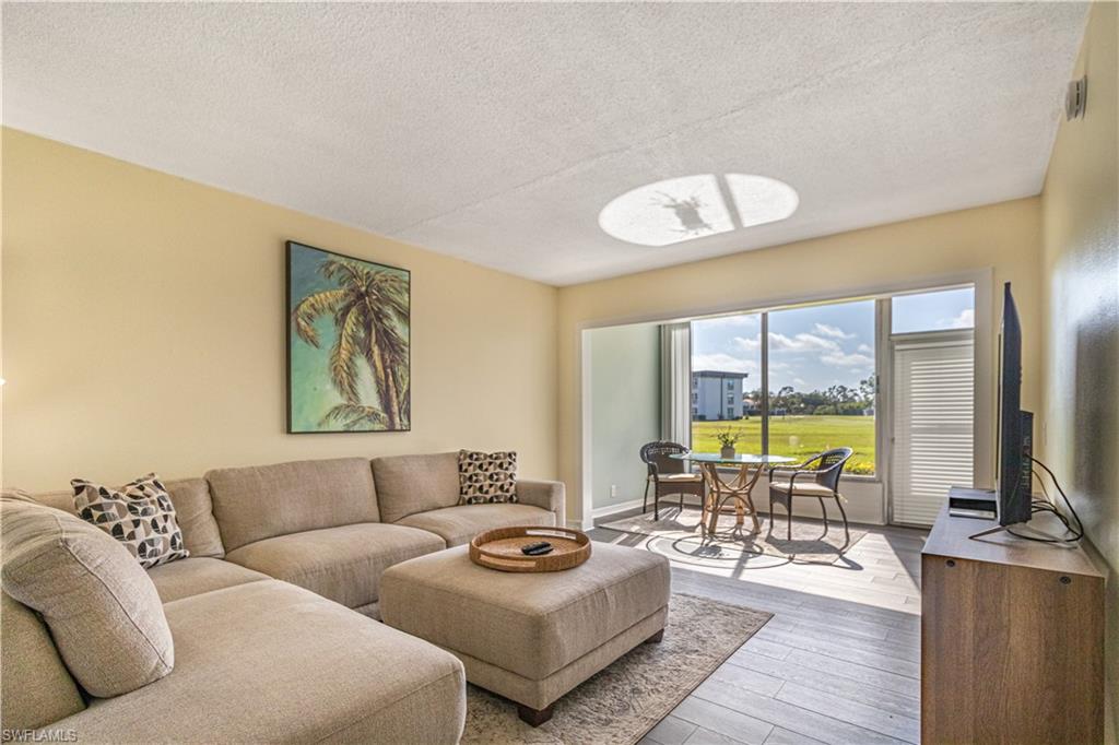 1724 Pine Valley Dr # 106 Property Photo 1