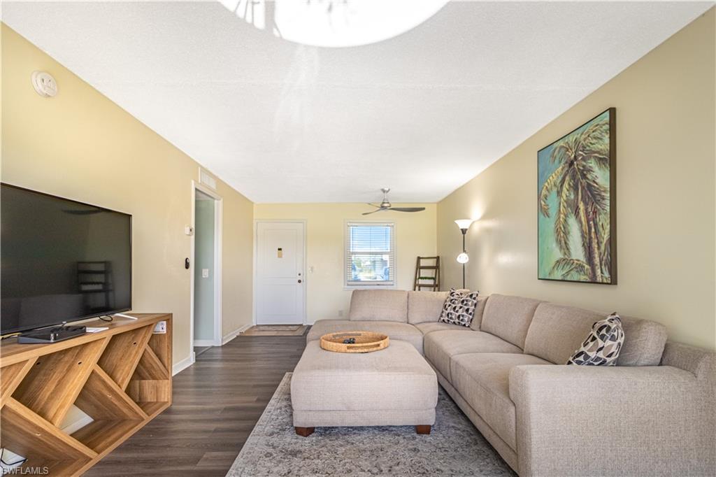 1724 Pine Valley Dr # 106 Property Photo 4
