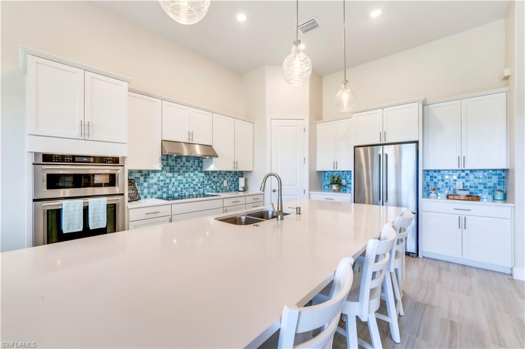 17571 Kinzie Ln Property Photo 16