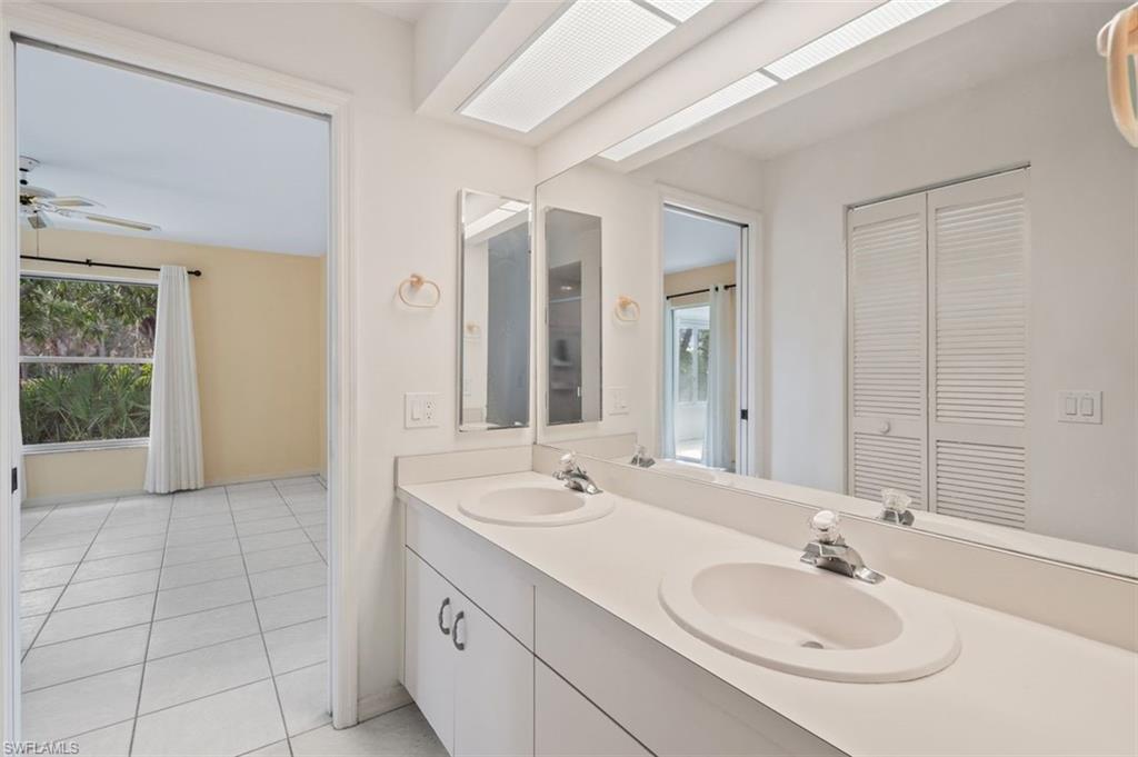 25570 Fairway Dunes Ct Property Photo 24