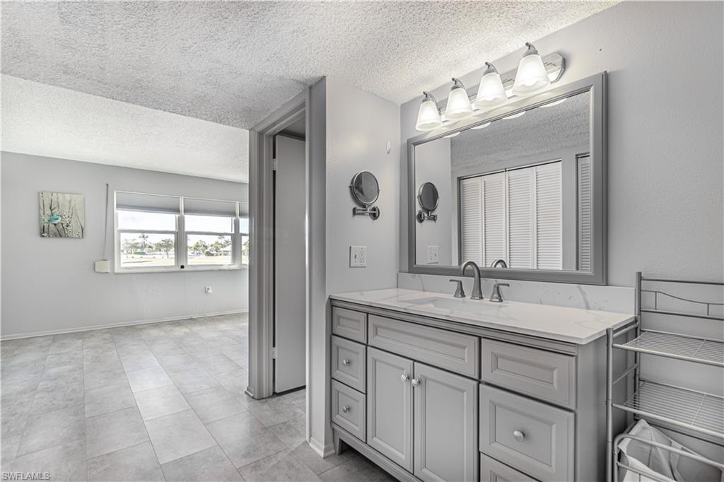 1660 Pine Valley Dr # 107 Property Photo 8