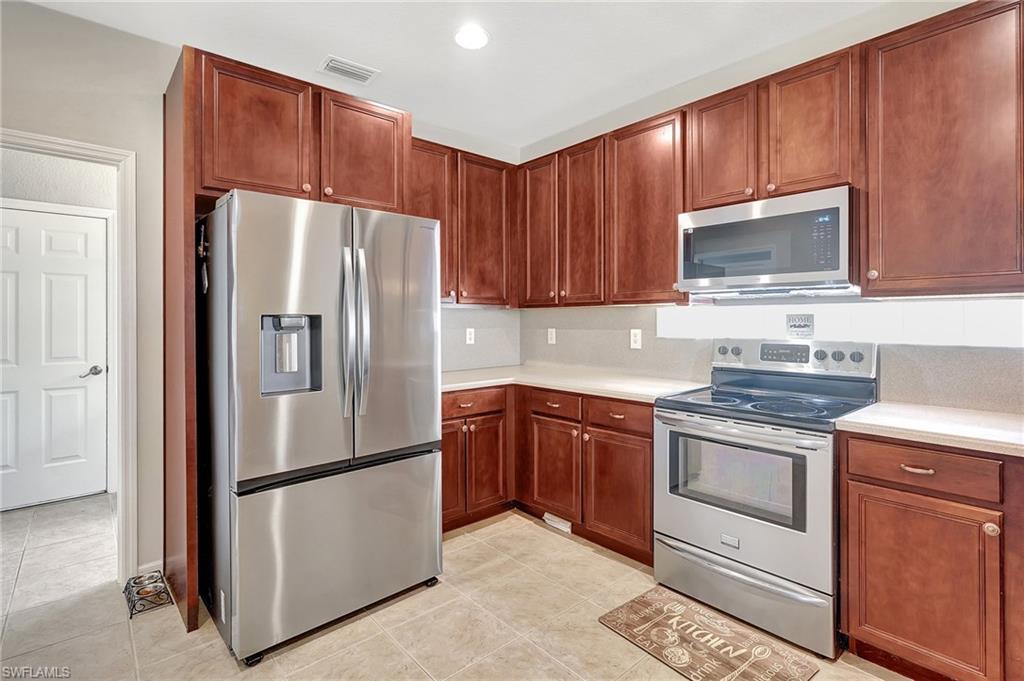 17000 Tremont St Property Photo 15
