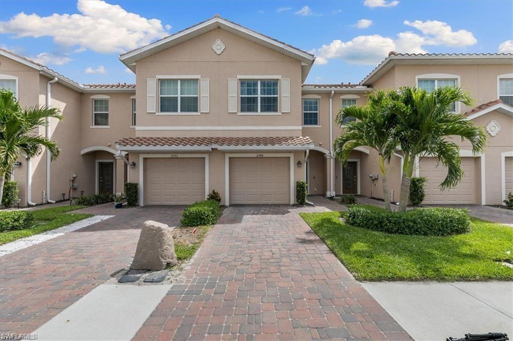 2748 Blossom Way Property Photo 1