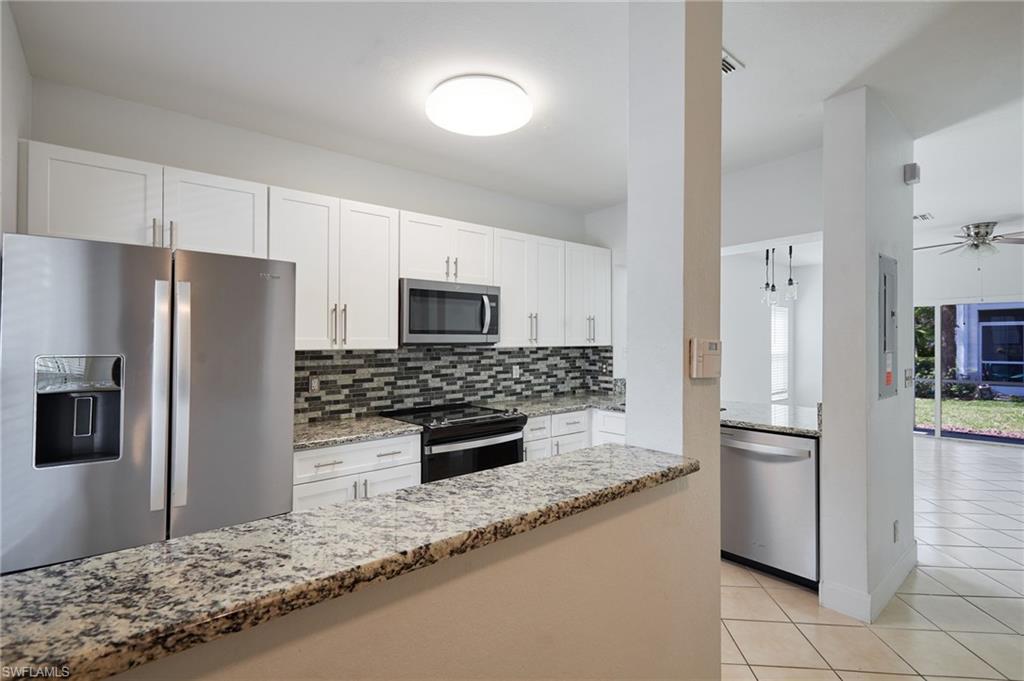 10070 Spyglass Hill Ln Property Photo 3