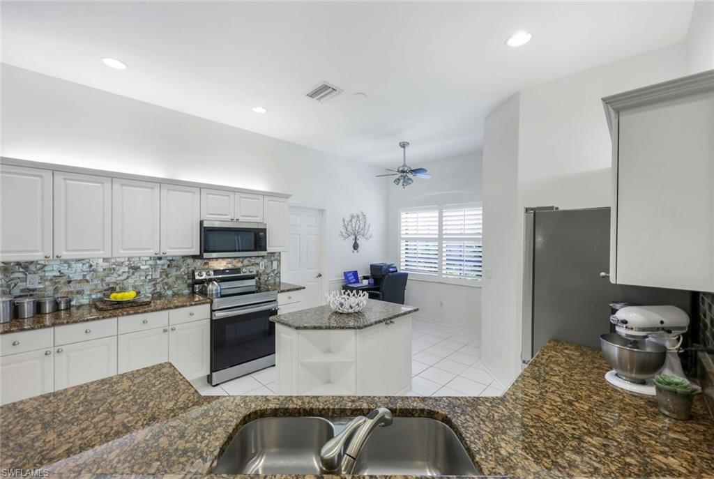 12691 Fox Ridge Dr Property Photo 10