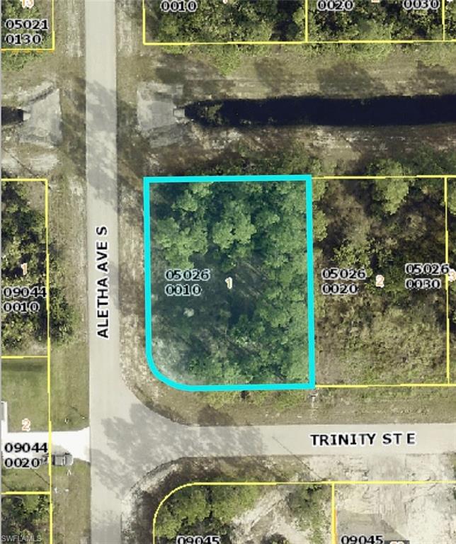 505 Trinity St E Property Photo 1