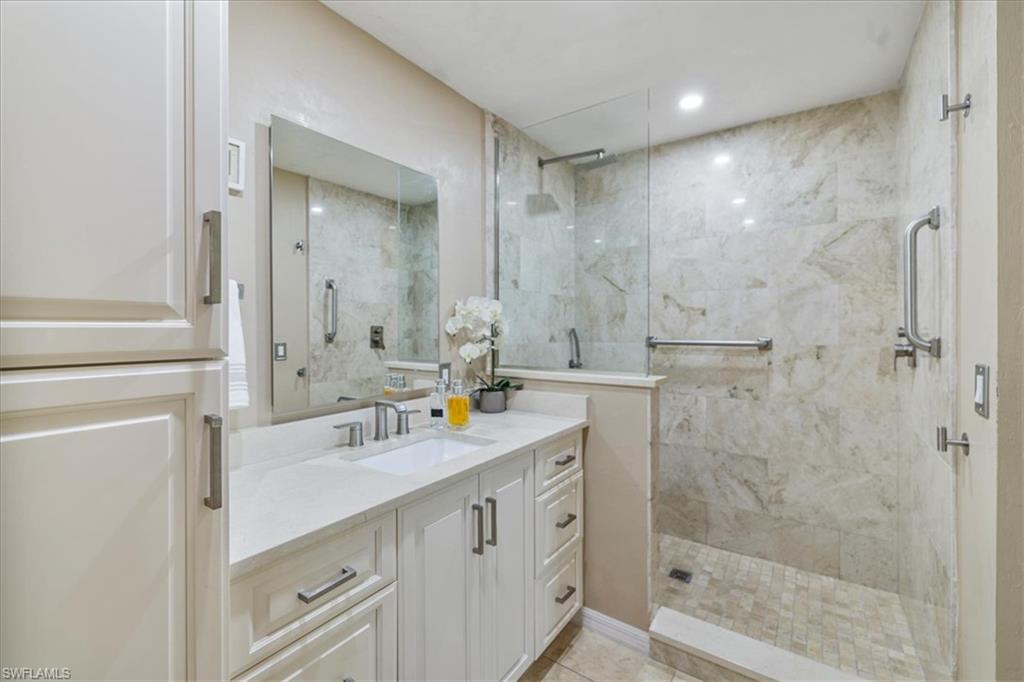 12540 Kelly Greens Blvd # 336 Property Photo 11