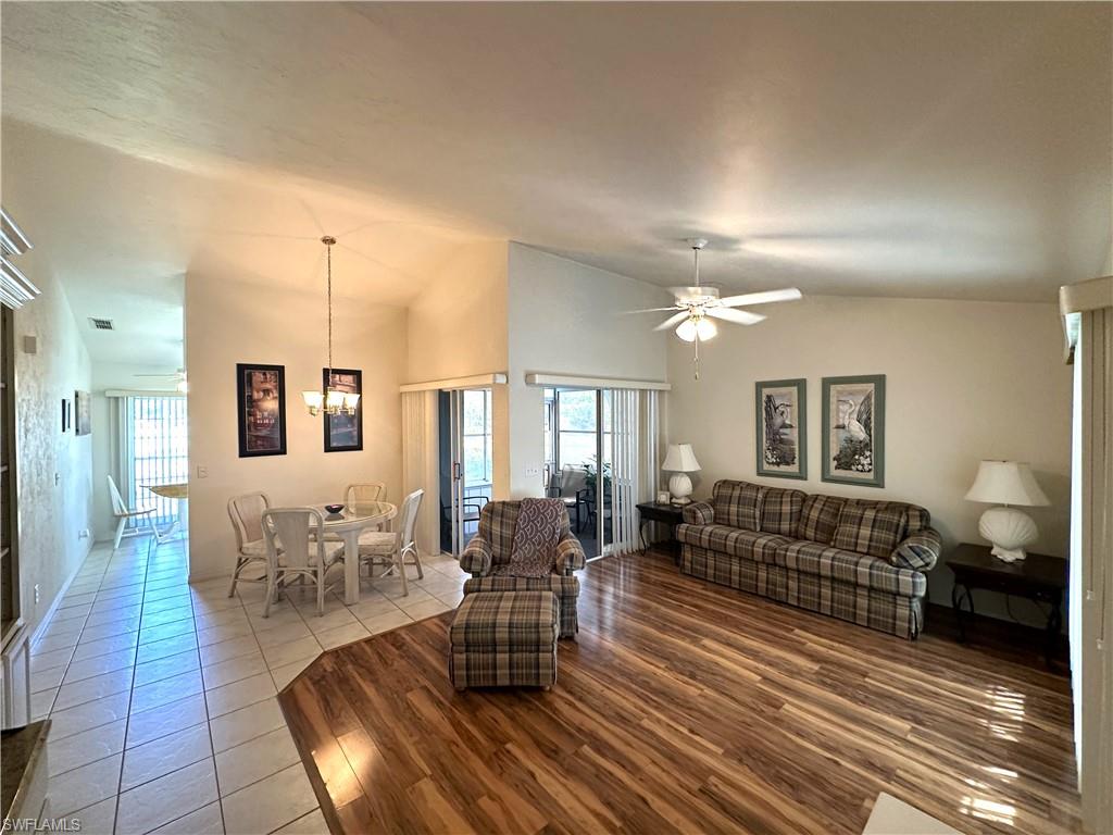 10620 Talmadge Ct Property Photo 7