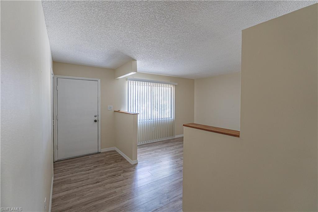 1131 Tarpon Dr Property Photo 4
