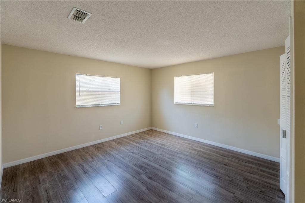 1131 Tarpon Dr Property Photo 9