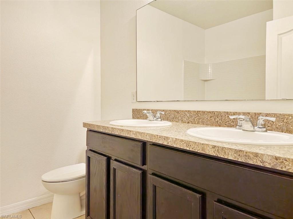 324 Sunny Field Ct Property Photo 16
