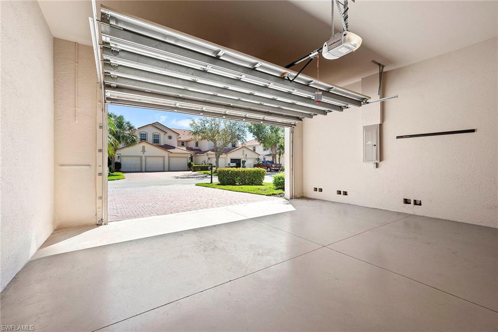 16118 Mount Abbey Way Property Photo 24