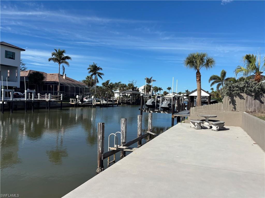 452 Seabee Ave Property Photo