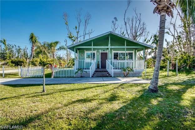 10796 Russell Rd Property Photo
