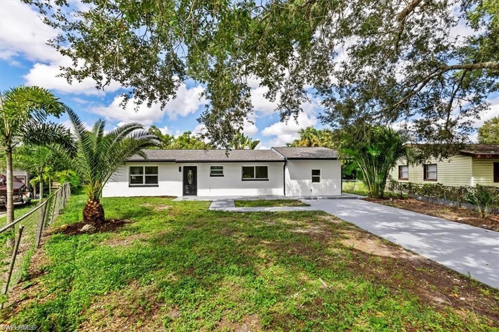 2570 Charleston Park Dr Property Photo