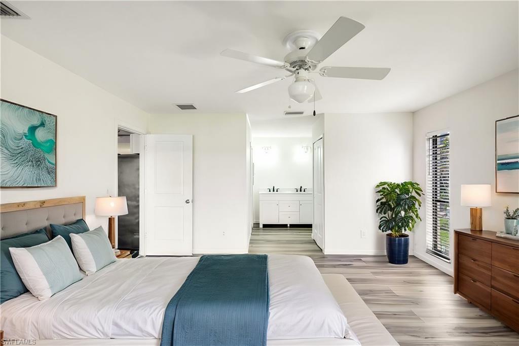 11091 Caravel Cir Property Photo 5