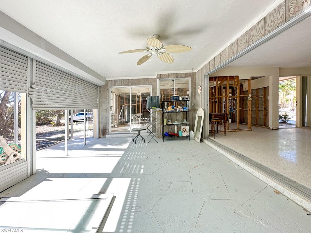 1314 Tahiti Dr Property Photo 9